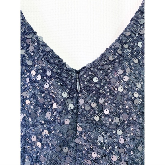 Sequinned, sleeveless, black minidress - Picture 2 of 4